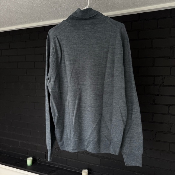 J.Crew men's dark gray turtleneck roll neck sweater, Merino wool, size XL - Picture 2 of 10